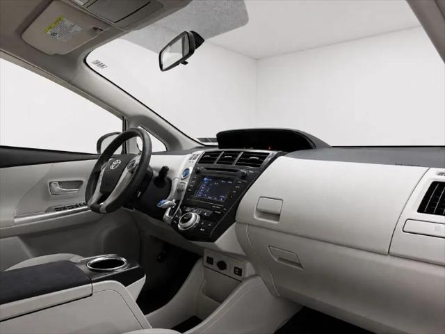 2012 Toyota Prius v Two