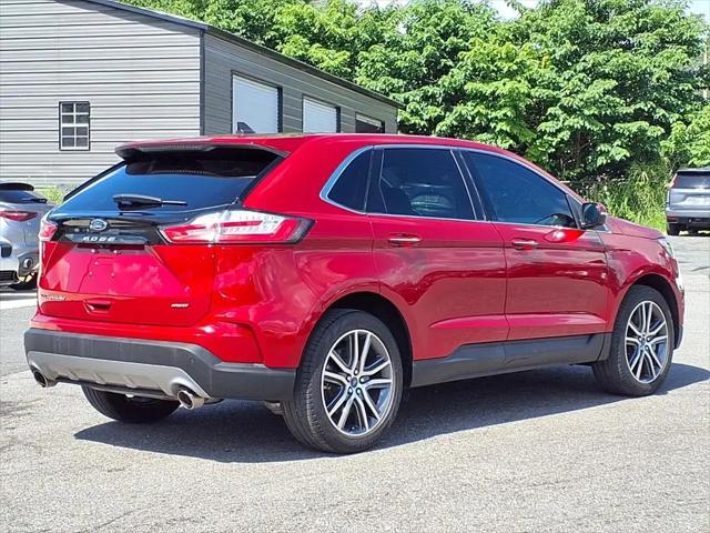 2022 Ford Edge Titanium