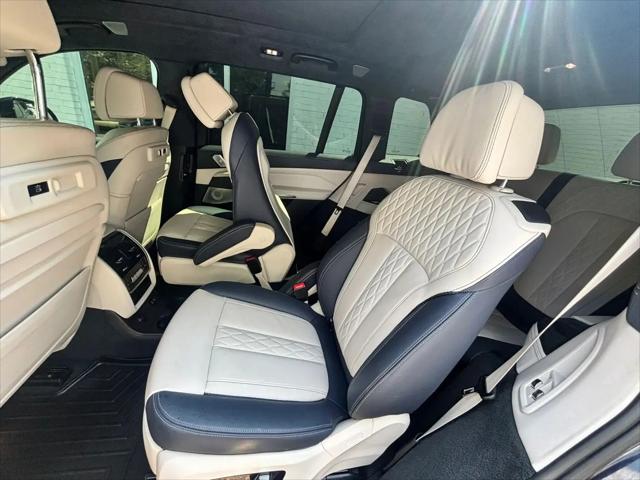 2021 BMW X7 M50i