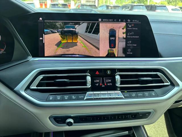 2021 BMW X7 M50i