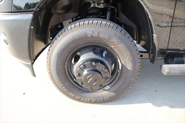 2026 Ram 3500 Tradesman Crew Cab 4x4 8 Box