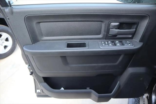 2026 Ram 3500 Tradesman Crew Cab 4x4 8 Box
