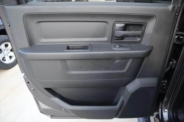 2026 Ram 3500 Tradesman Crew Cab 4x4 8 Box
