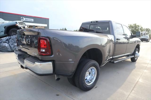 2026 Ram 3500 Tradesman Crew Cab 4x4 8 Box