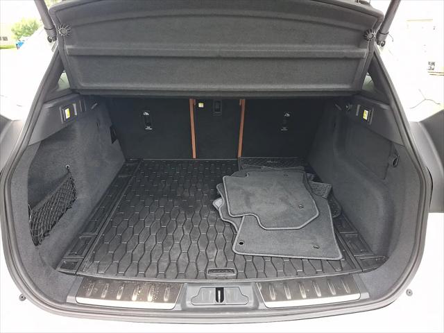 2026 Jaguar F-PACE R-Dynamic S P250 AWD Automatic