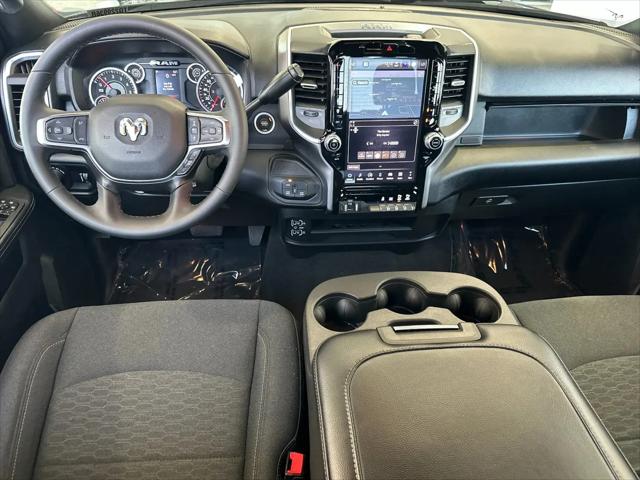 2026 Ram 2500 Big Horn Crew Cab 4x4 64 Box