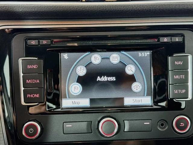 2015 Volkswagen Passat 1.8T SE