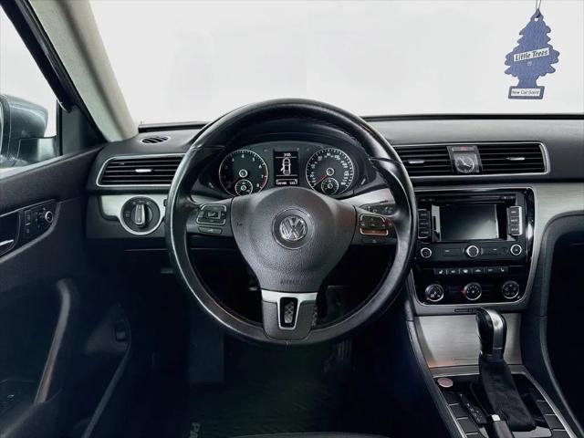 2015 Volkswagen Passat 1.8T SE