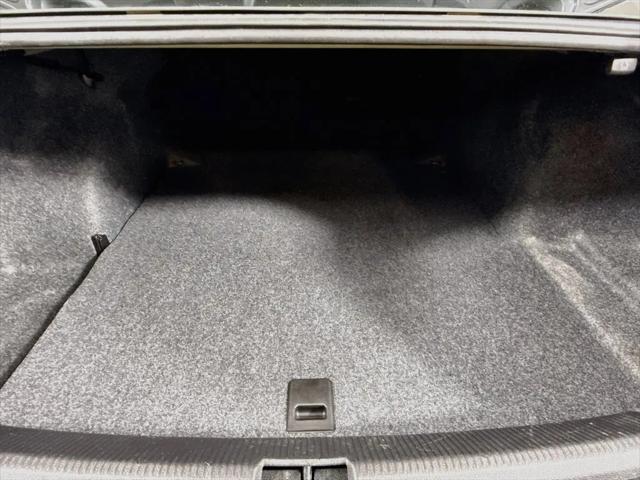 2015 Volkswagen Passat 1.8T SE