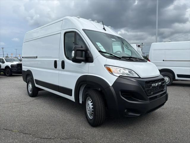 2026 Ram ProMaster Cargo Van Tradesman High Roof 136 WB w/Pass Seat