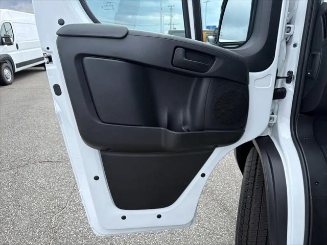 2026 Ram ProMaster Cargo Van Tradesman High Roof 136 WB w/Pass Seat