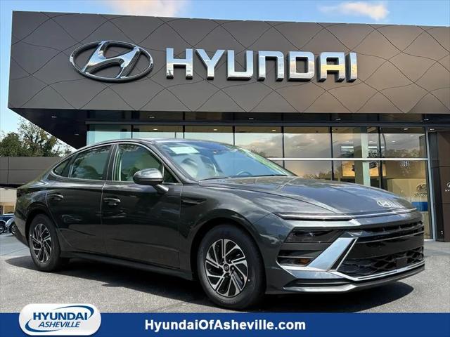 2026 Hyundai Sonata Hybrid Blue for sale in Asheville, NC