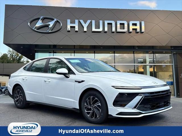 2026 Hyundai Sonata Hybrid Blue for sale in Asheville, NC