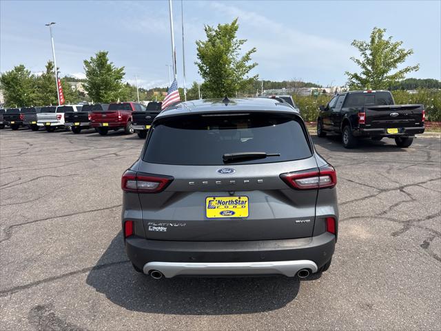 2025 Ford Escape Platinum