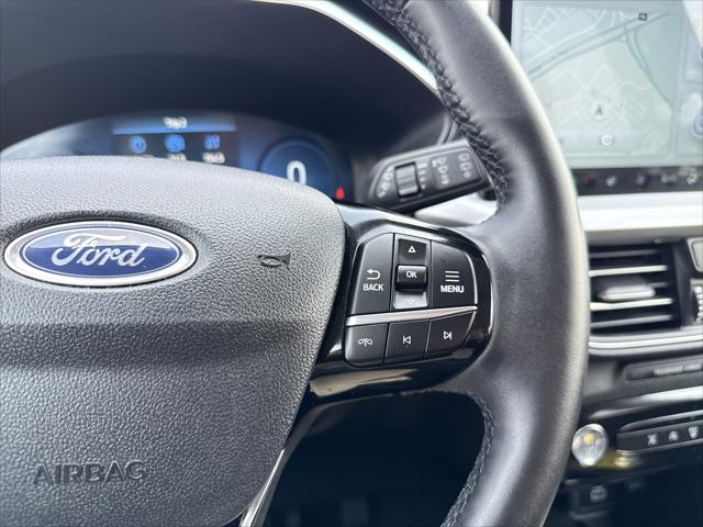 2025 Ford Escape Platinum