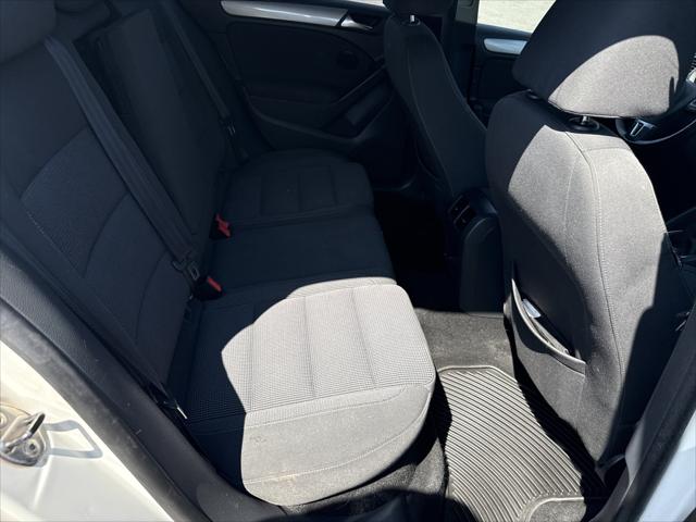 2011 Volkswagen Golf TDI 4-Door