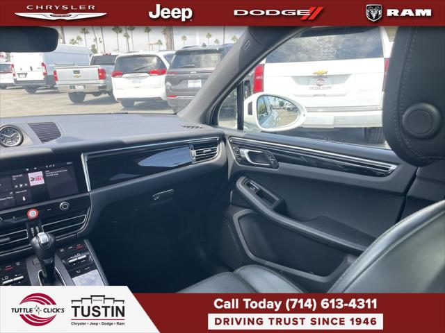 2024 Porsche Macan 4DR AWD