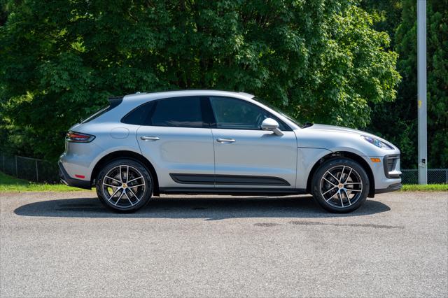 2026 Porsche Macan AWD