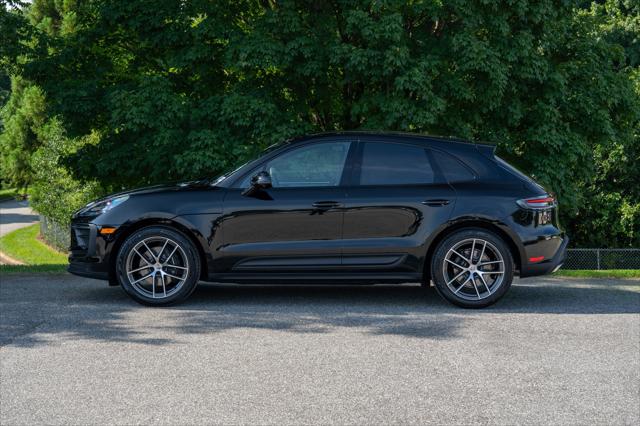 2026 Porsche Macan AWD