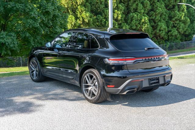 2026 Porsche Macan AWD