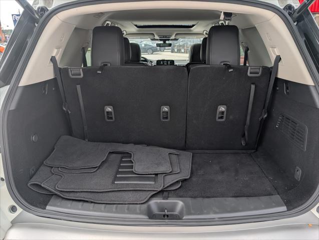 2024 Nissan Pathfinder SL 4WD