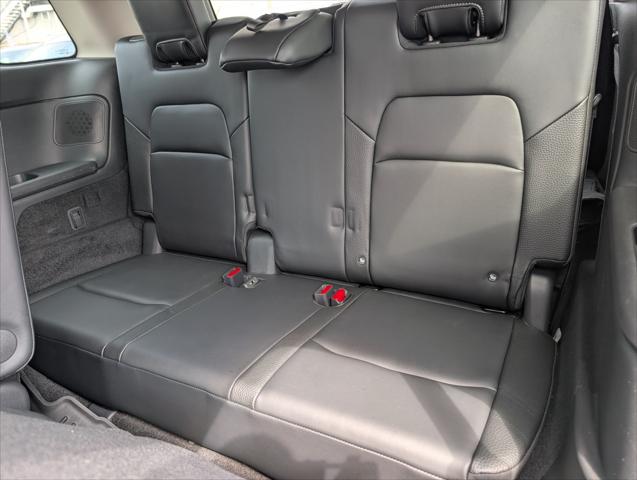 2024 Nissan Pathfinder SL 4WD