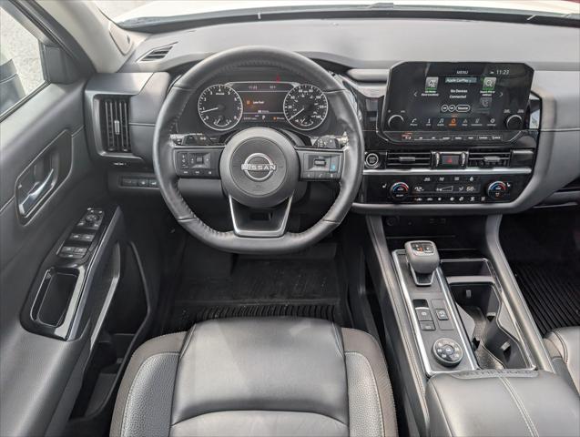 2024 Nissan Pathfinder SL 4WD