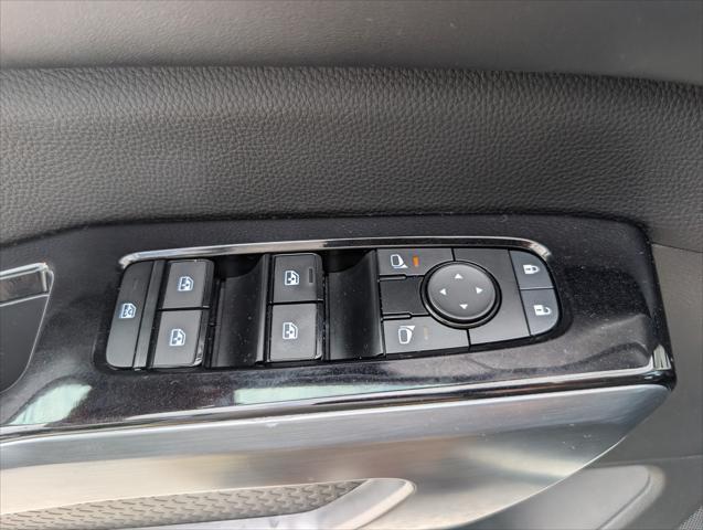 2024 Nissan Pathfinder SL 4WD