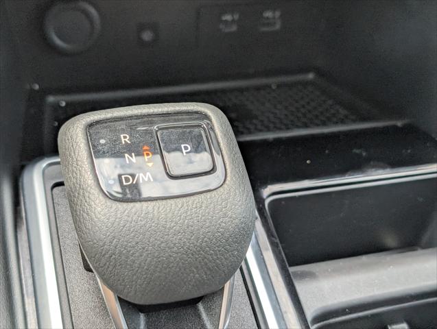 2024 Nissan Pathfinder SL 4WD