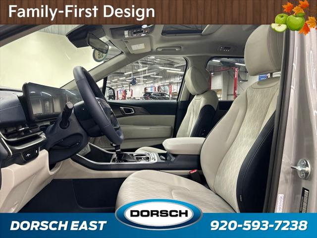 2027 Kia Carnival SX for sale in Green Bay, WI