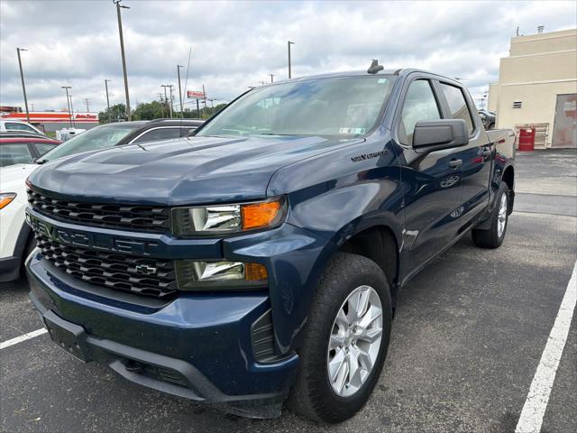 2021 Chevrolet Silverado 1500 4WD Crew Cab Short Bed Custom 2021 Chevrolet Silverado 1500 4WD Crew Cab Short Bed Custom