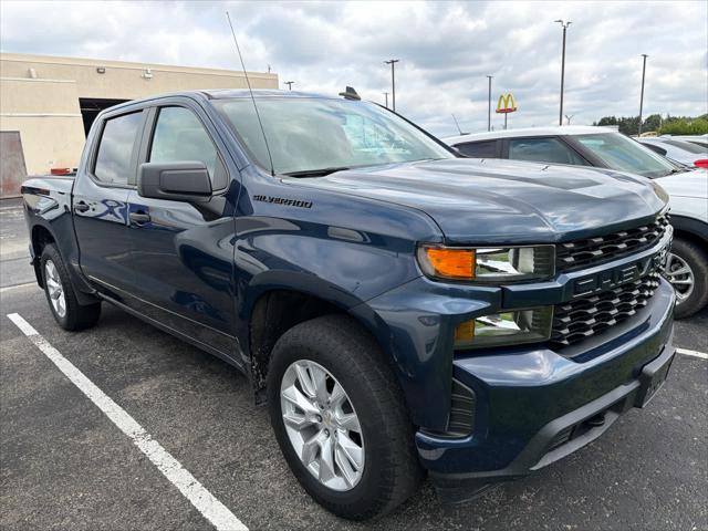 2021 Chevrolet Silverado 1500 4WD Crew Cab Short Bed Custom 2021 Chevrolet Silverado 1500 4WD Crew Cab Short Bed Custom