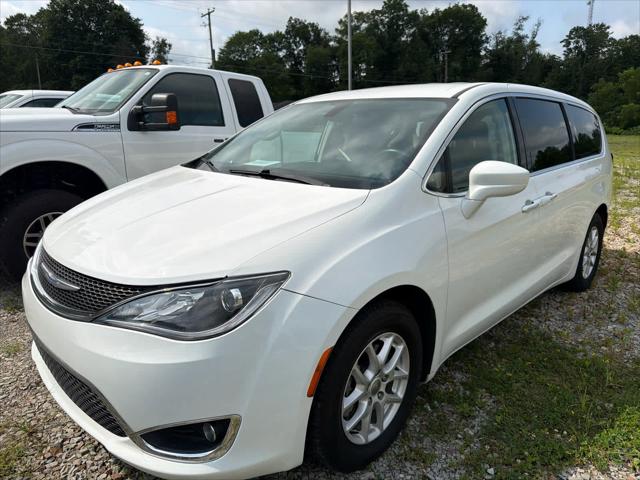 2020 Chrysler Pacifica Touring 2020 Chrysler Pacifica Touring