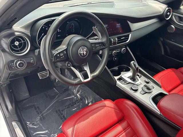 2024 Alfa Romeo Giulia Veloce AWD 2024 Alfa Romeo Giulia Veloce AWD