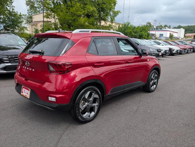 2023 Hyundai Venue Limited 2023 Hyundai Venue Limited