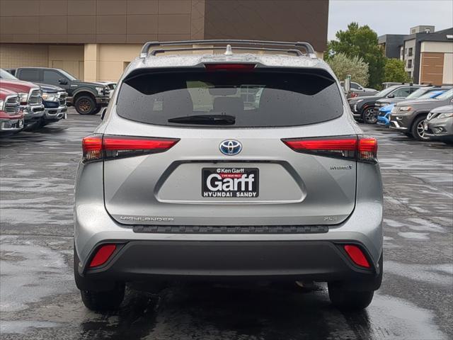 2020 Toyota Highlander Hybrid XLE