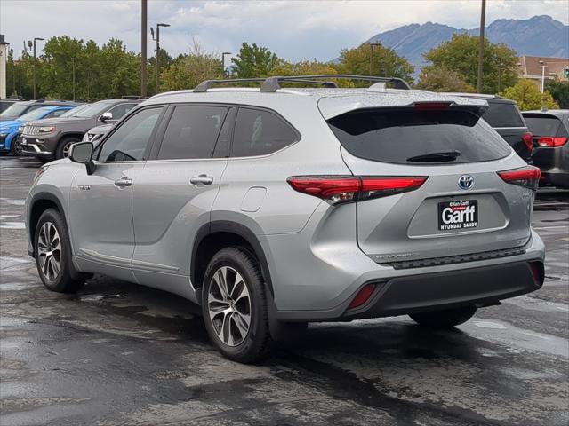 2020 Toyota Highlander Hybrid XLE