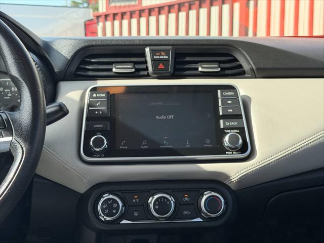 2020 Nissan Versa SV Xtronic CVT