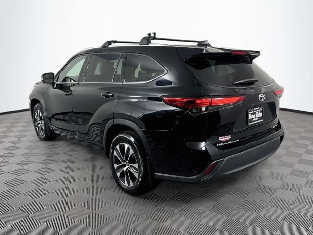 Used 2022 Toyota Highlander XLE For Sale in Millington, TN