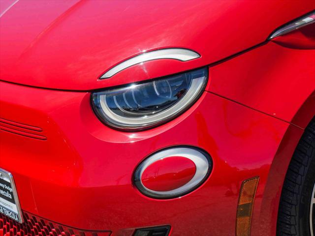 2024 Fiat 500e INSPI(RED) FWD