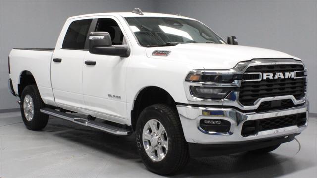 2026 Ram 2500 Big Horn Crew Cab 4x4 6'4" Box for sale in Groveport, OH