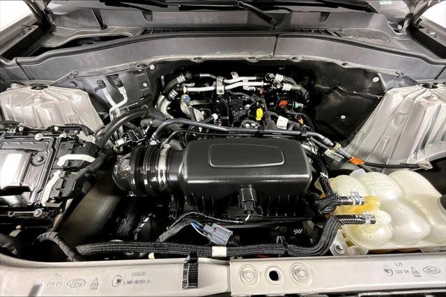 Used 2021 Ford Explorer XLT For Sale in Millington, TN