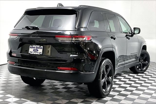 Used 2023 Jeep Grand Cherokee Altitude 4x4 For Sale in Olive Branch, MS