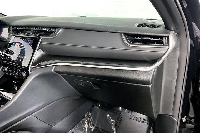 Used 2023 Jeep Grand Cherokee Altitude 4x4 For Sale in Olive Branch, MS