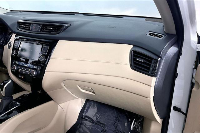 Used 2019 Nissan Rogue SV For Sale in Olive Branch, MS