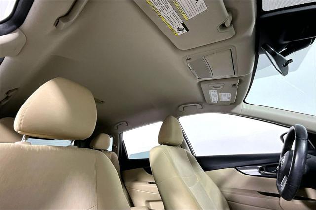 Used 2019 Nissan Rogue SV For Sale in Olive Branch, MS