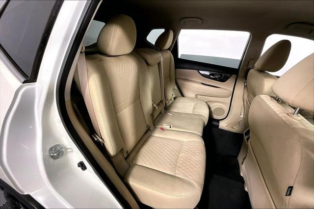 Used 2019 Nissan Rogue SV For Sale in Olive Branch, MS