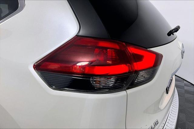 Used 2019 Nissan Rogue SV For Sale in Olive Branch, MS