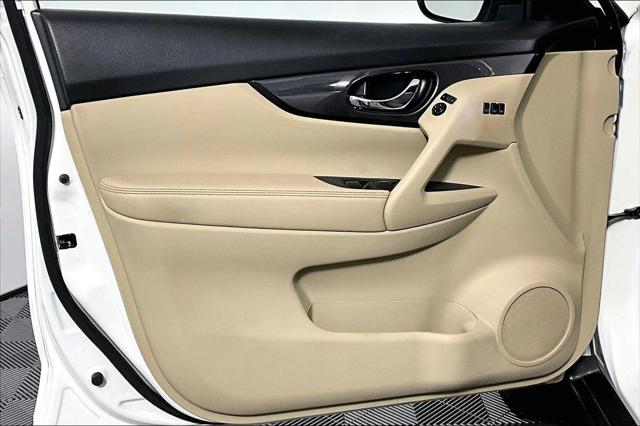 Used 2019 Nissan Rogue SV For Sale in Olive Branch, MS