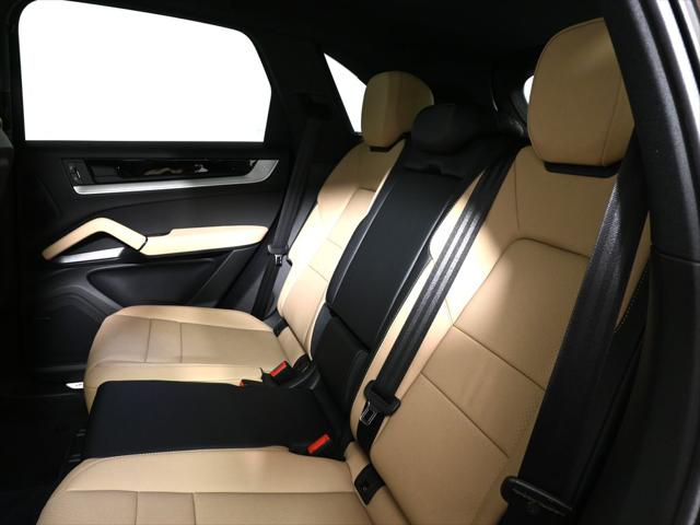 2026 Porsche Cayenne Unknown
